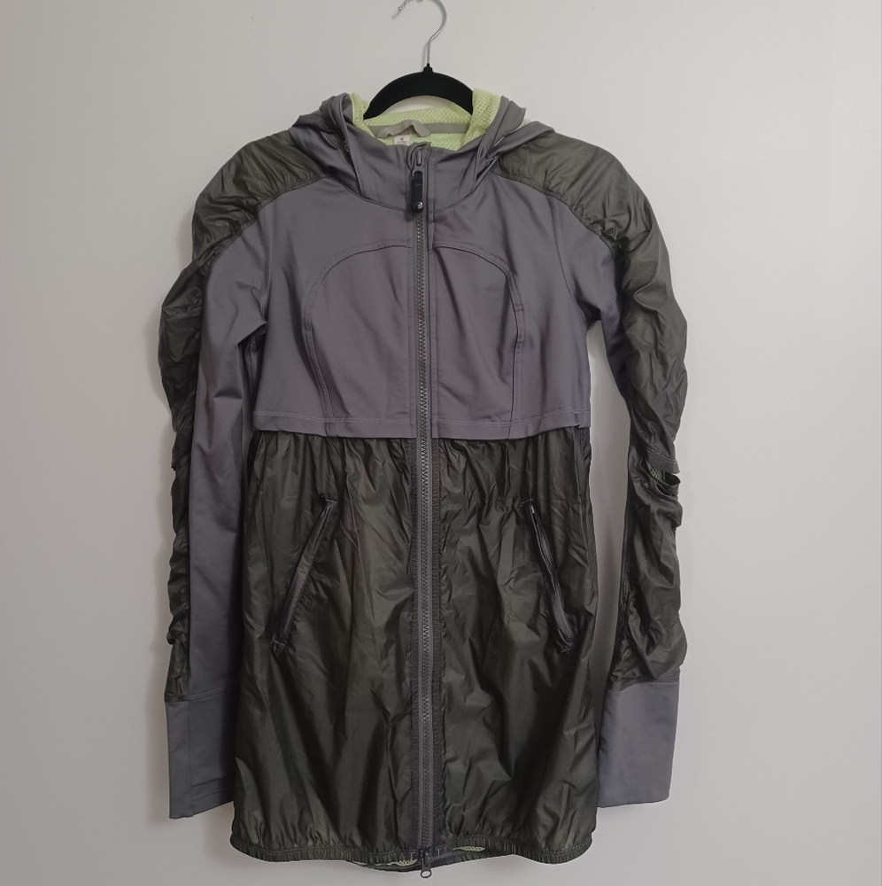 Lululemon Super Tracker Jacket